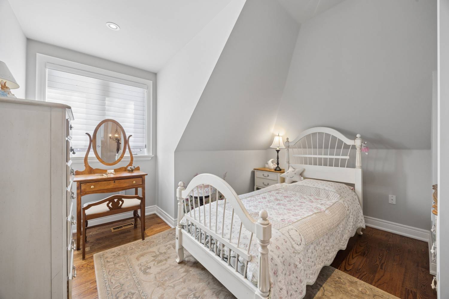 10 Earl Cook Drive, Whitchurch-Stouffville