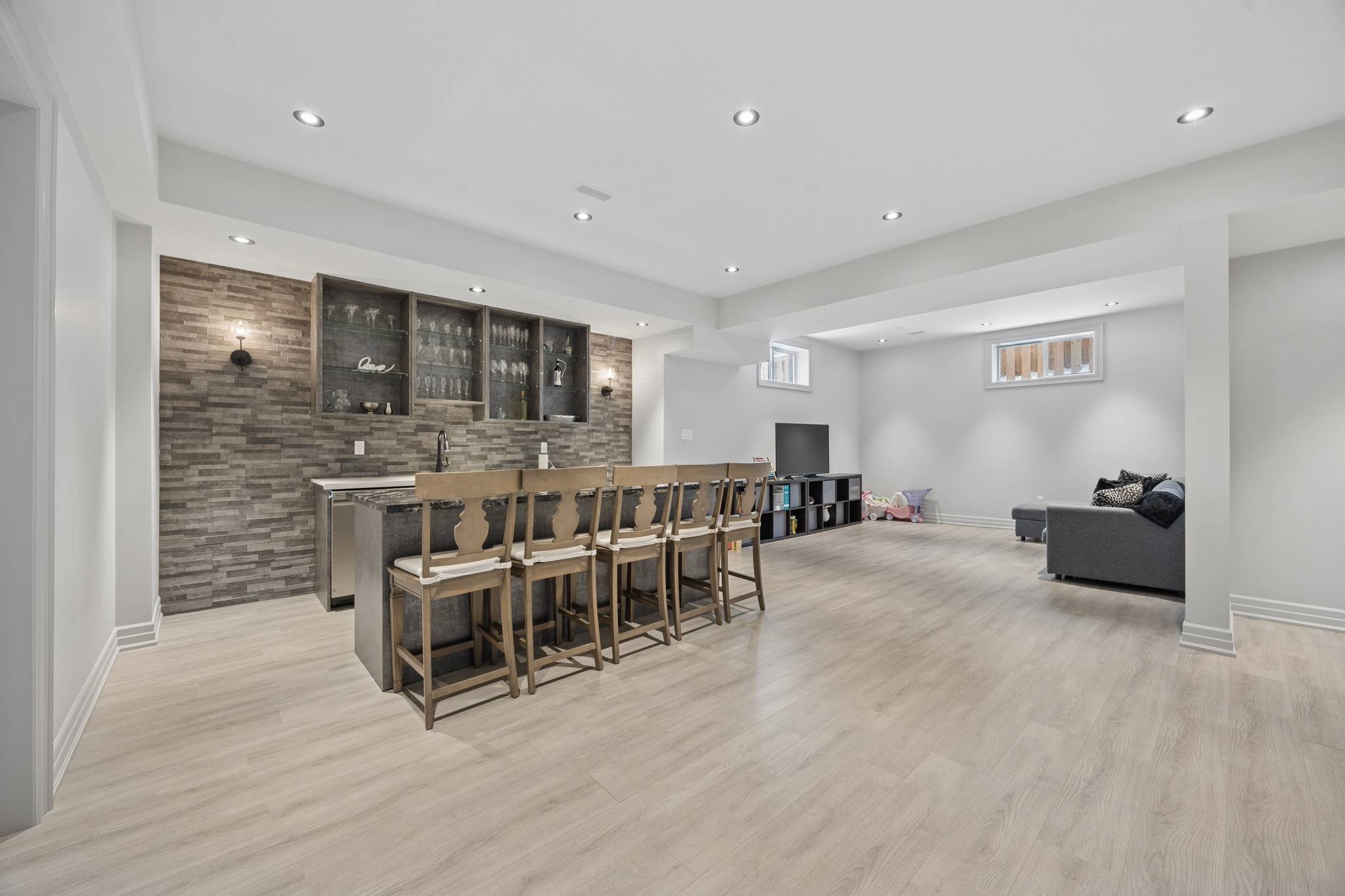 106 Maytree Avenue, Stouffville