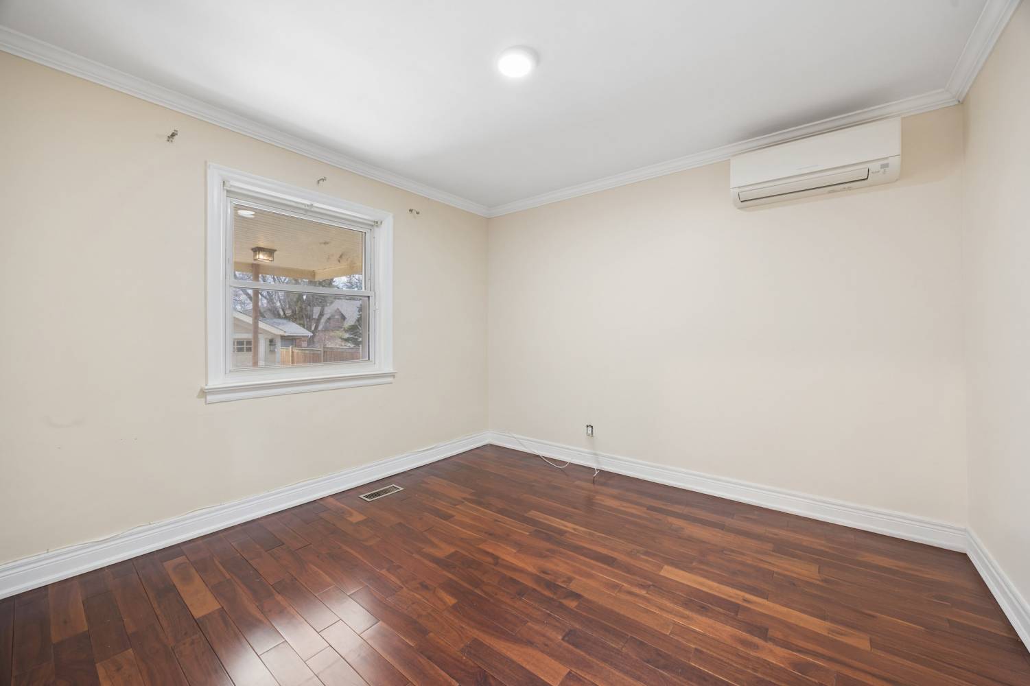 133 Cornelius Parkway, Toronto