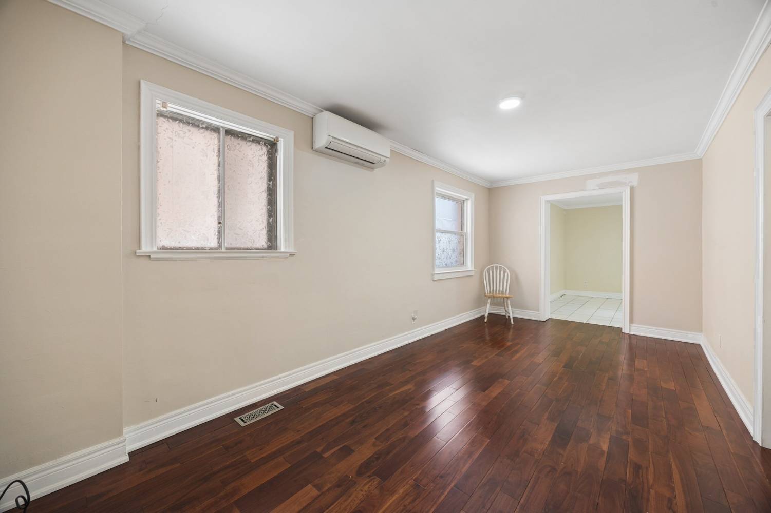 133 Cornelius Parkway, Toronto