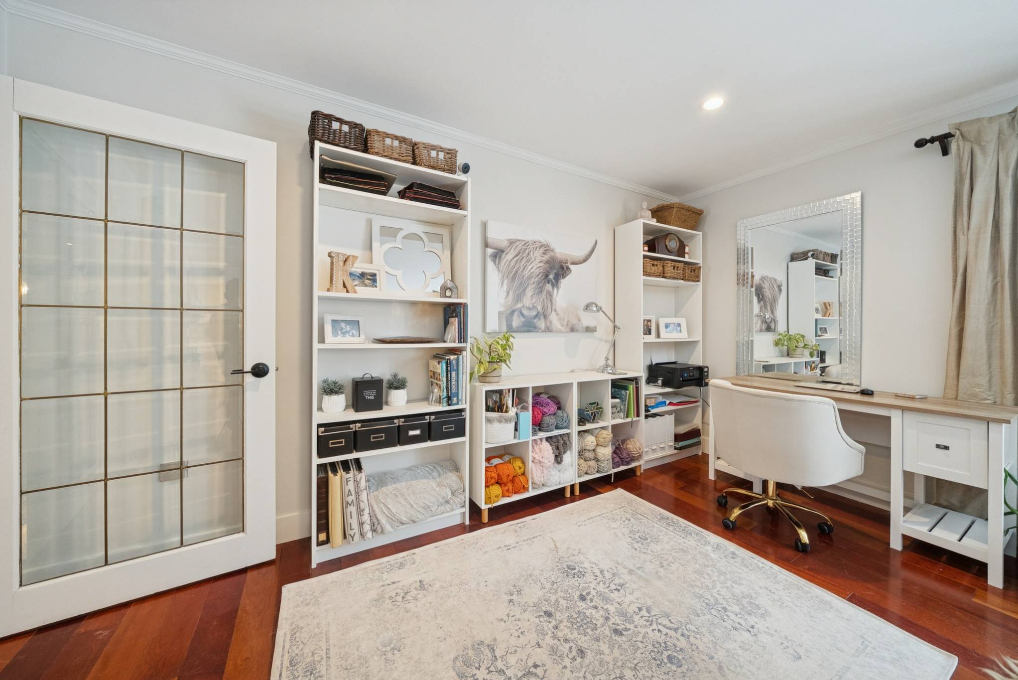 Family Room Overlooks the Updated Kitchen at 14574 McCowan Road Whitchurch-Stouffville
