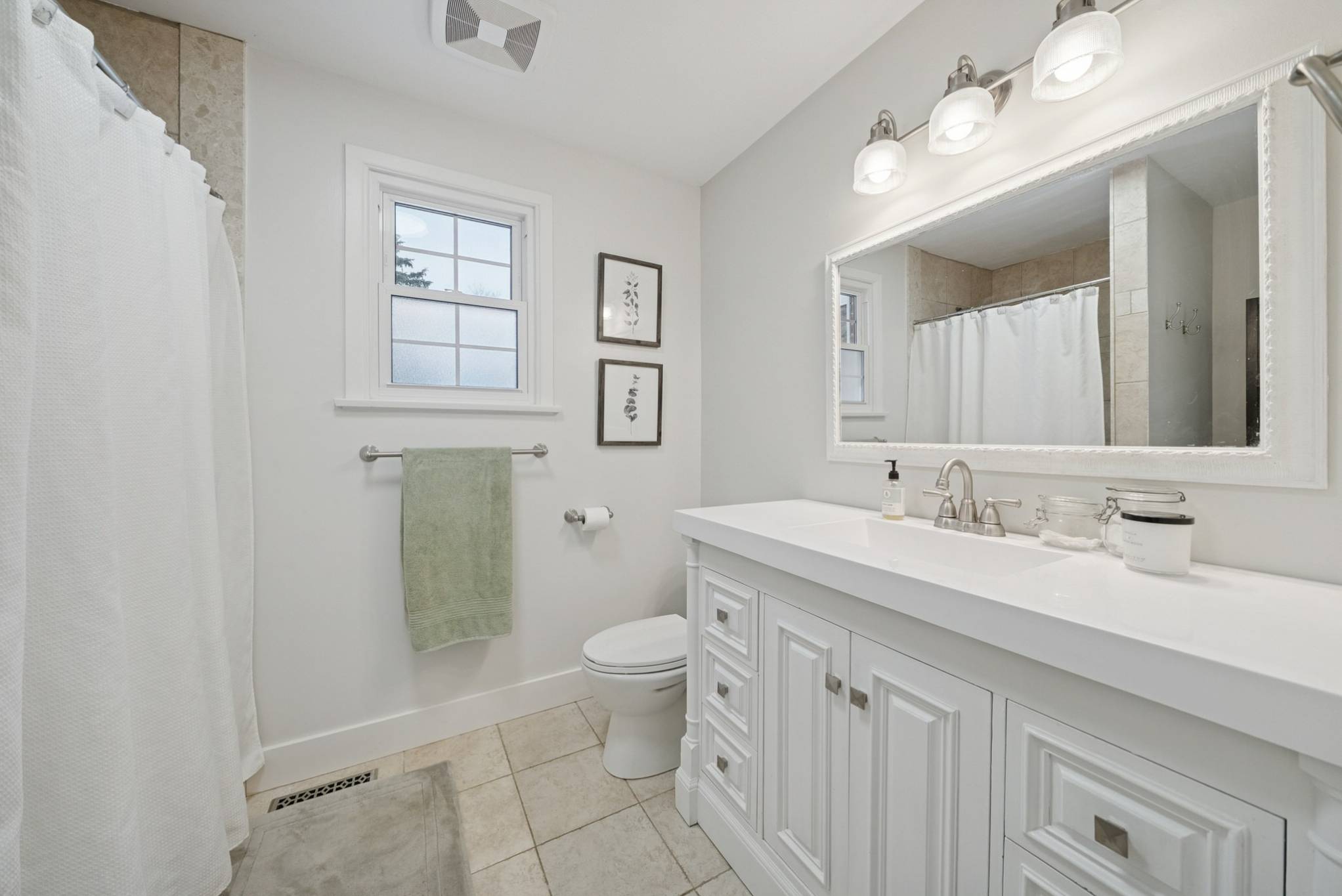 Primary Bedroom with updated 3 peice bathroom and large walk-in closet at 14574 McCowan Road Whitchurch-Stouffville