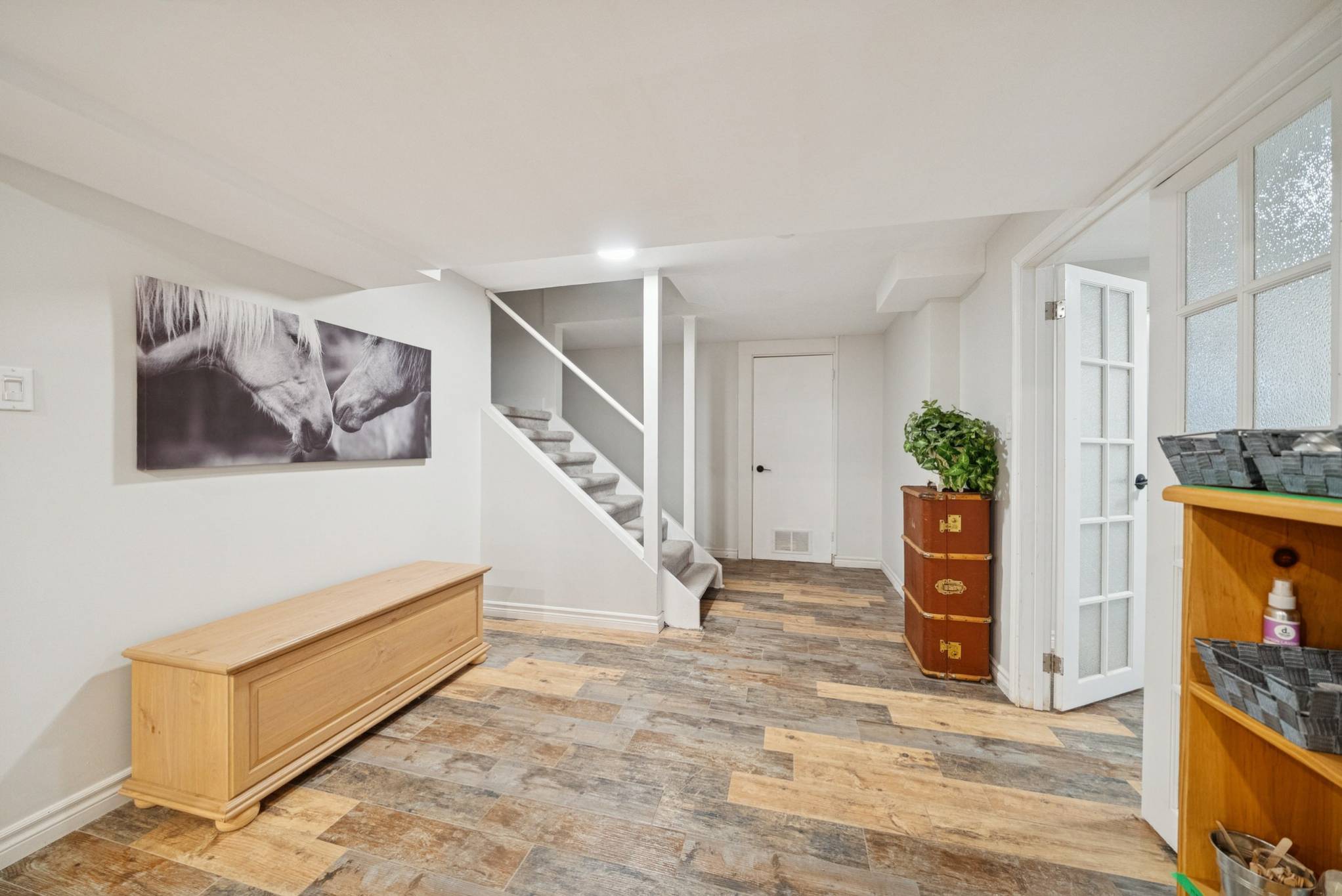 Lower Level Landing 14574 McCowan Road Whitchurch-Stouffville