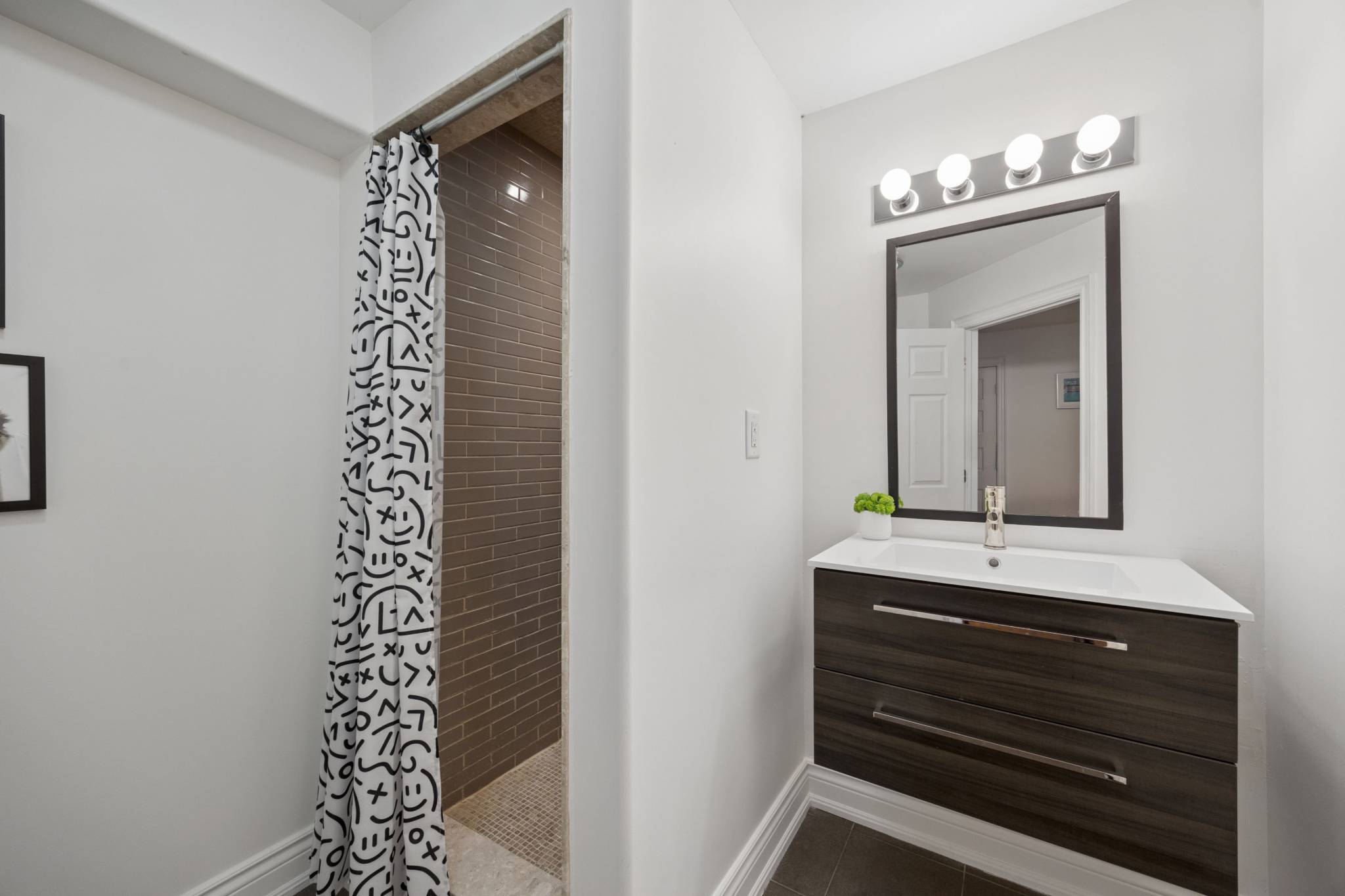 15 Forestgreen Drive, Uxbridge