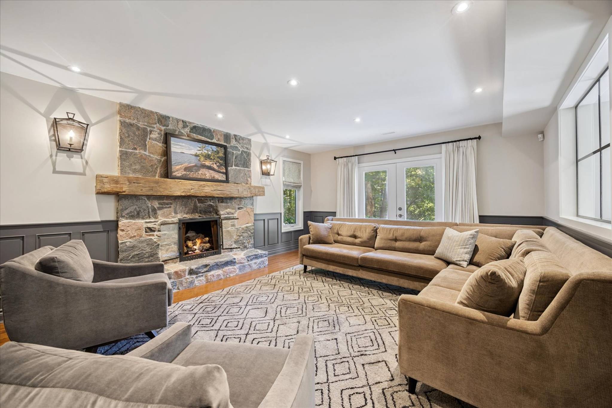 15 Skyridge Crt, Stouffville - Approx 7,000 Sq/ft Total Living Space on 5 Acres