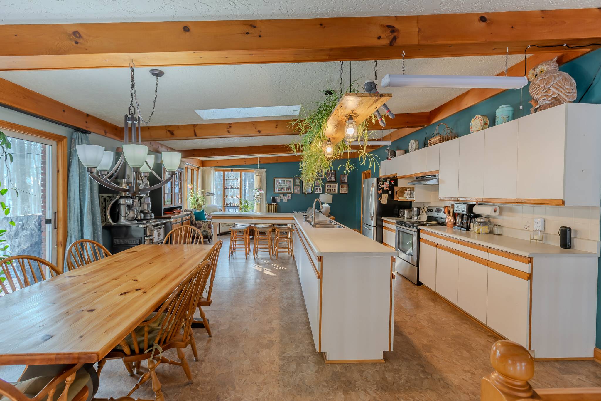 Open concept Kitchen at 159 Highway 47, Uxbridge