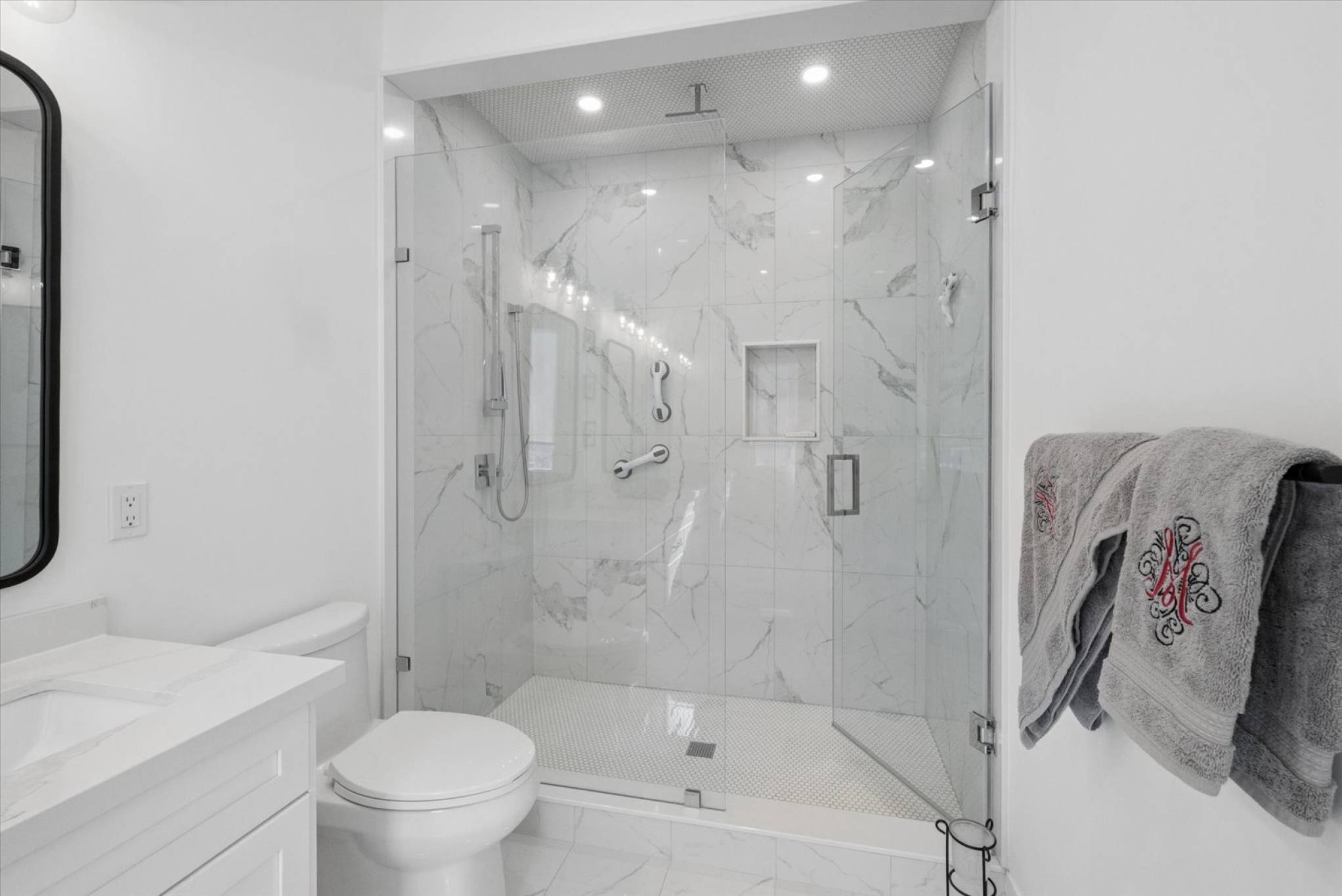 18 Victora Dr, Uxbridge