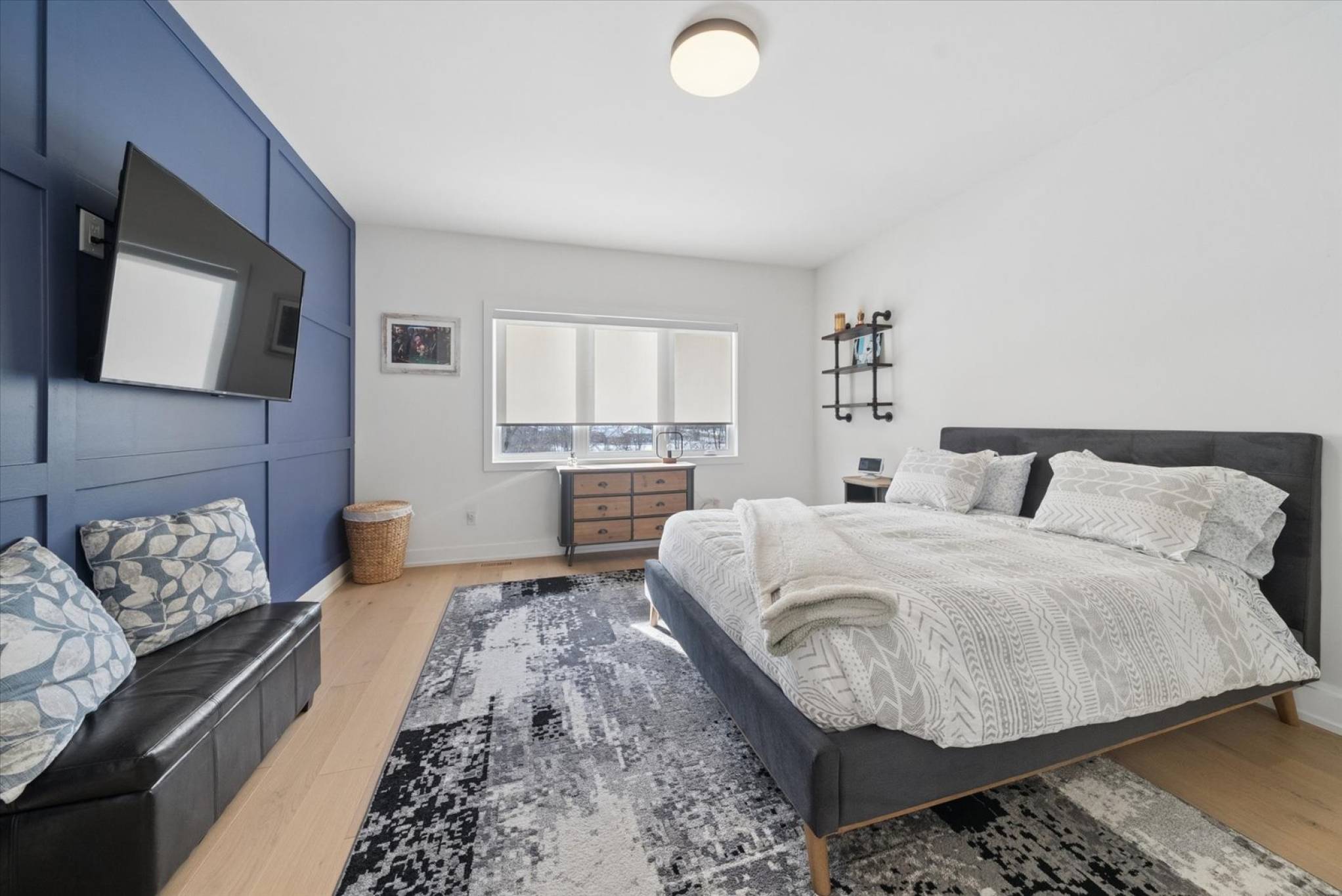 18 Victora Dr, Uxbridge