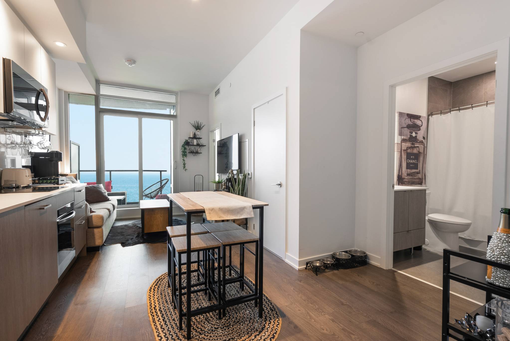 1926 Lakeshore Boulevard West, Toronto Suite 3209