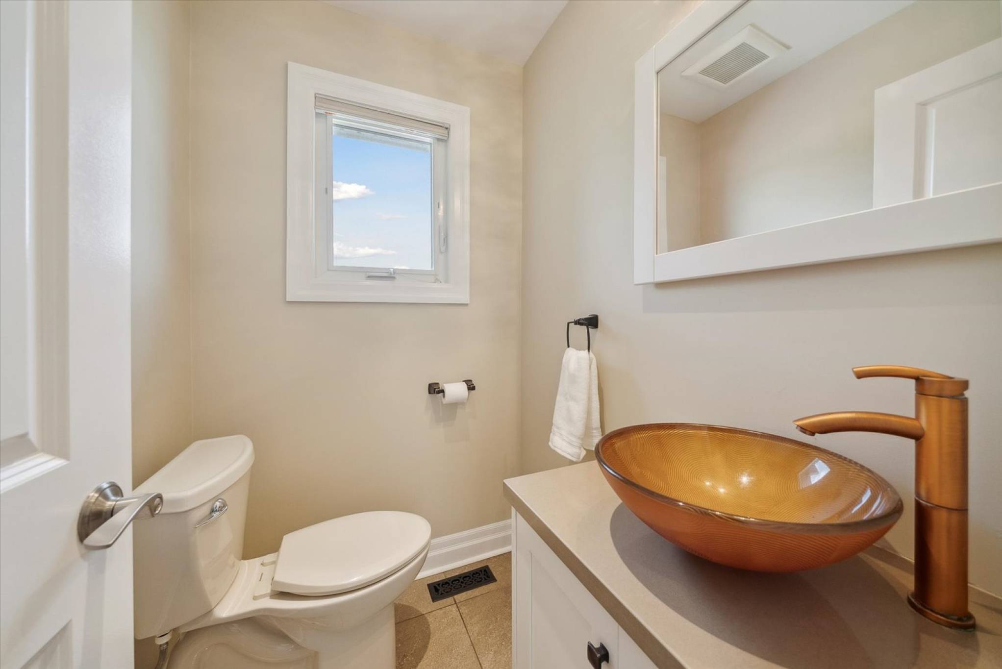 23 Silver Spring Cres, Uxbridge