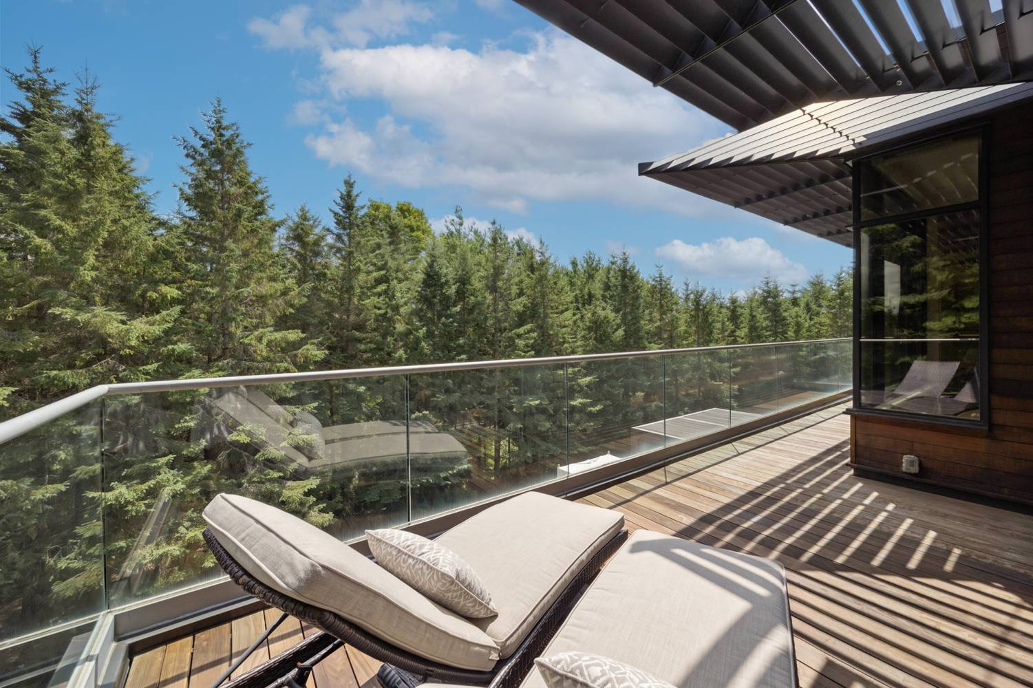 2501 Concession 3, Uxbridge