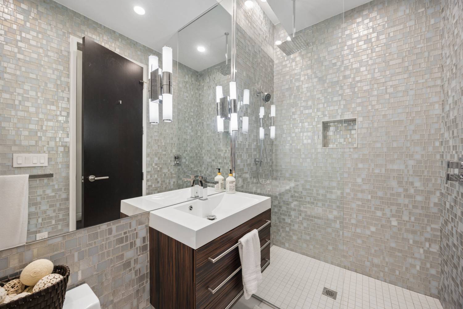 2501 Concession 3, Uxbridge