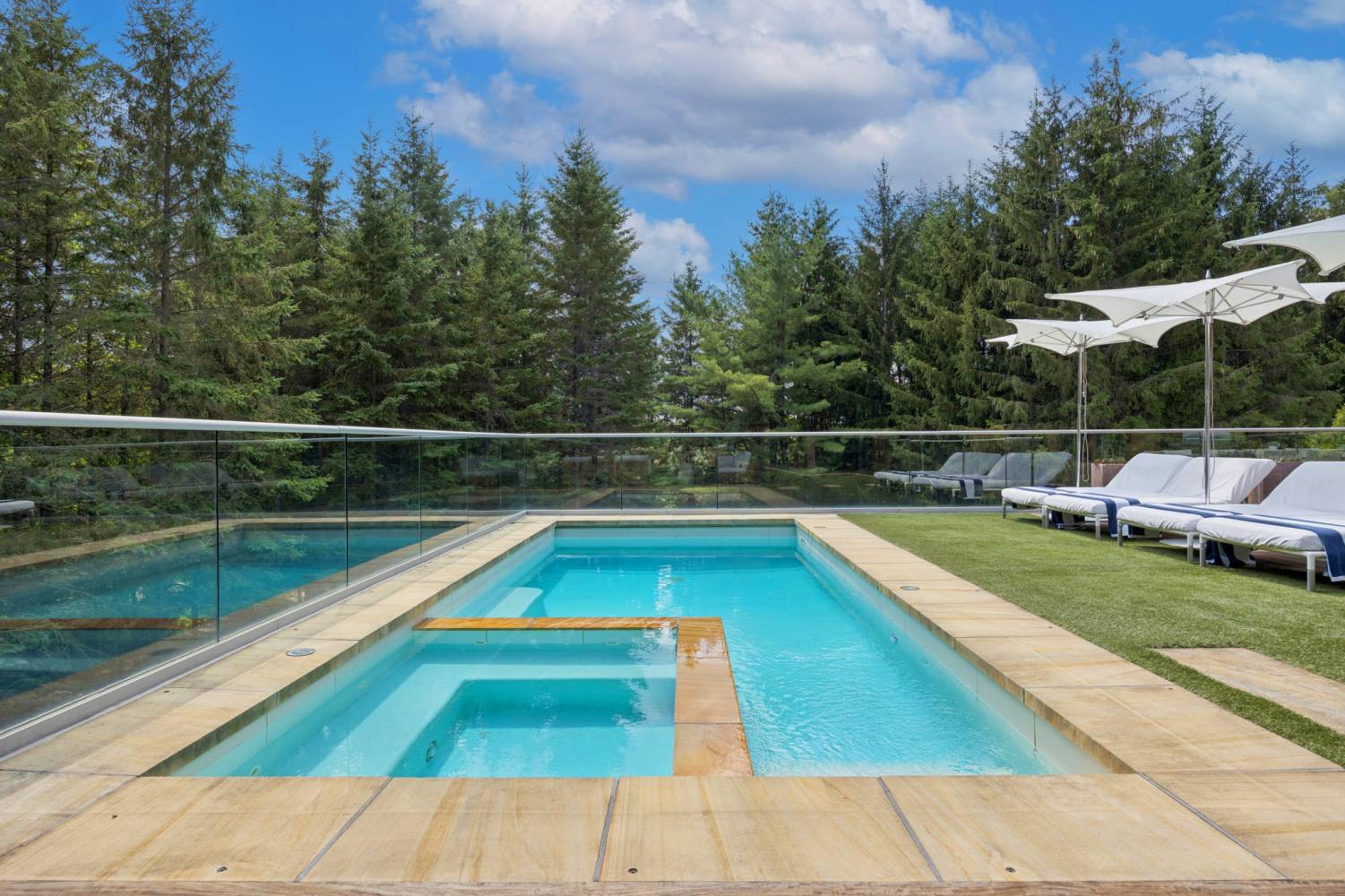 2501 Concession 3, Uxbridge