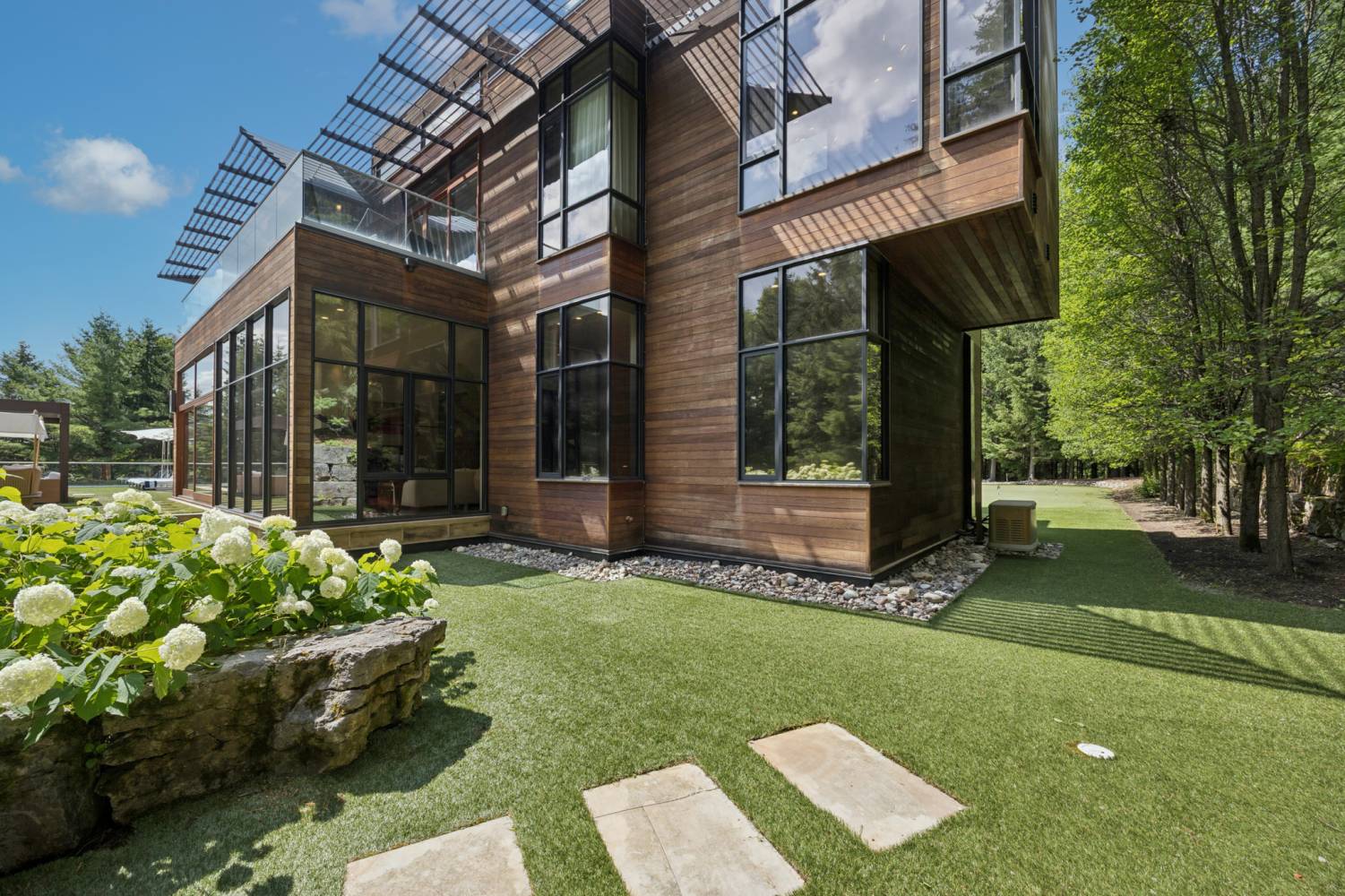 2501 Concession 3, Uxbridge
