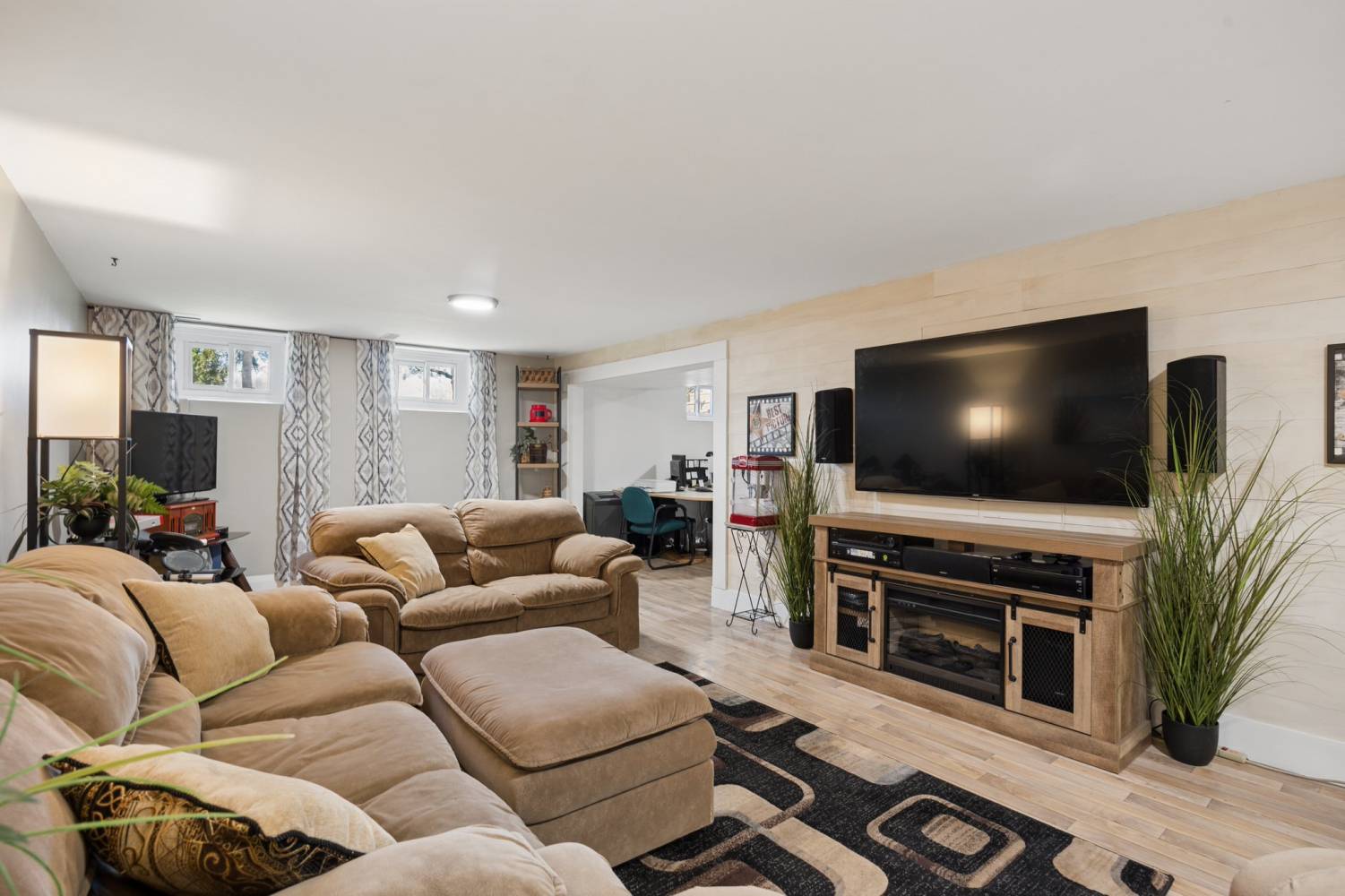 384 Feasby Road, Uxbridge