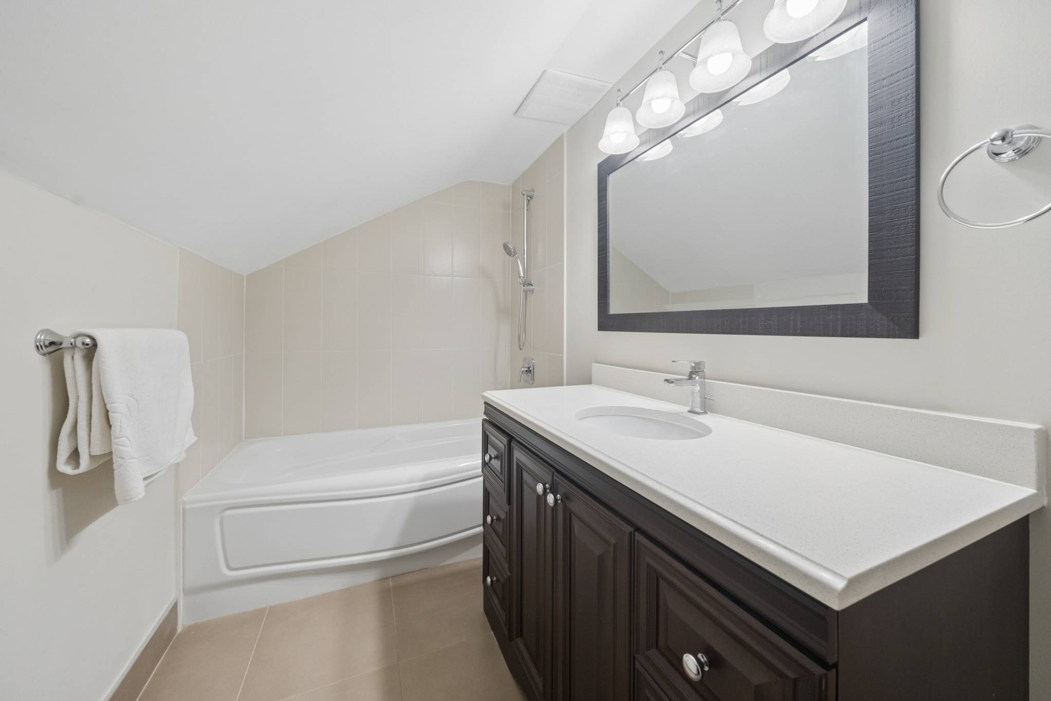 3850 Concession 2, Uxbridge