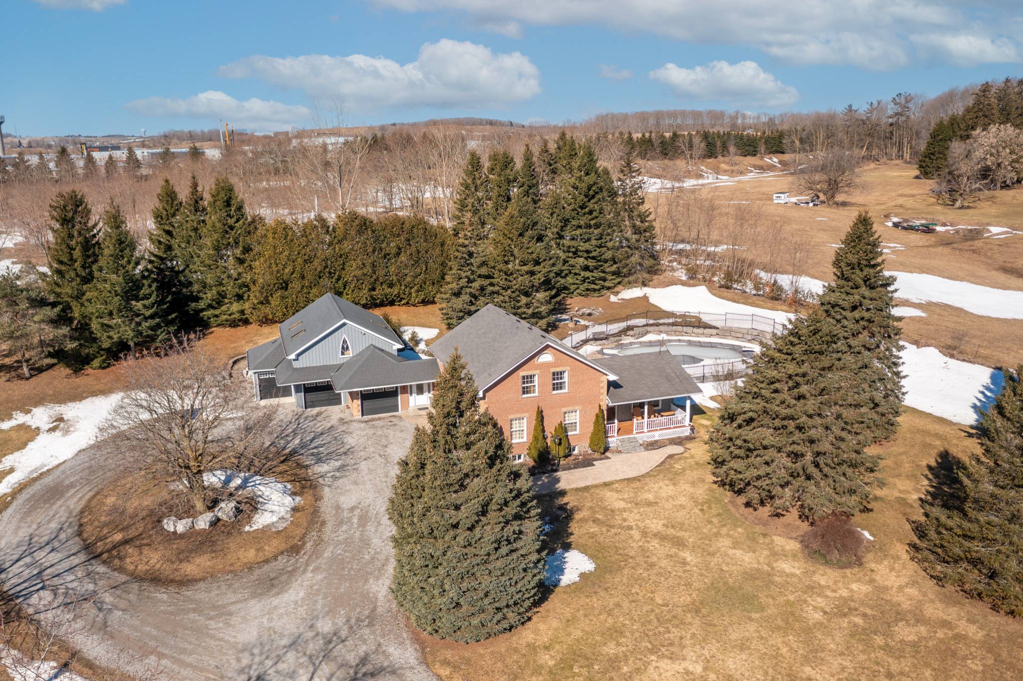 3850 Concession 2, Uxbridge