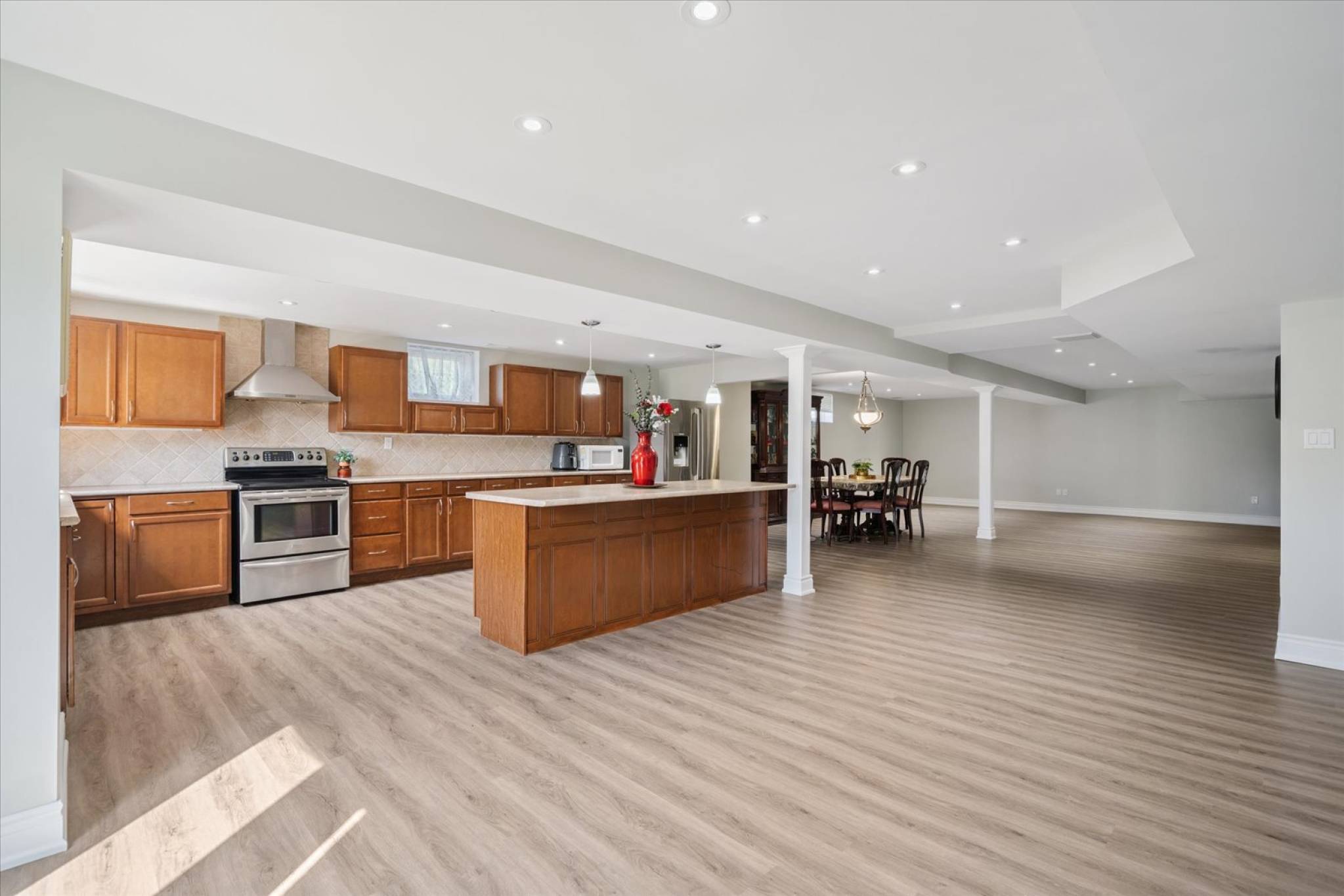 39 Deer Ridge Rd, Uxbridge - Executive Bungalow on 1 Acres in Goodwood