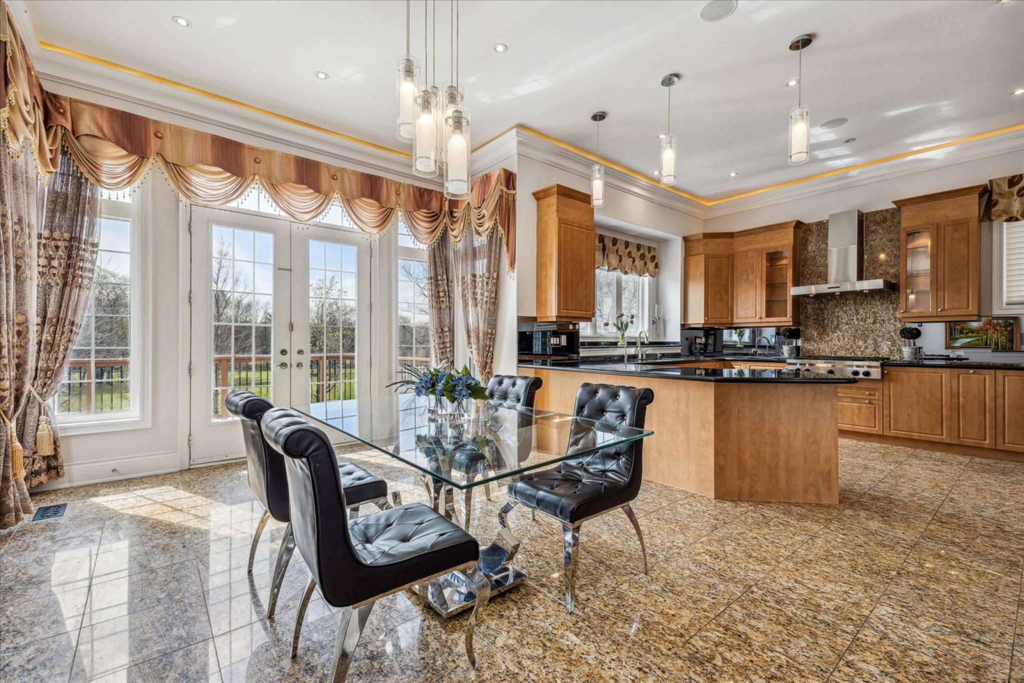 40 Royal Shamrock Court, Stouffville