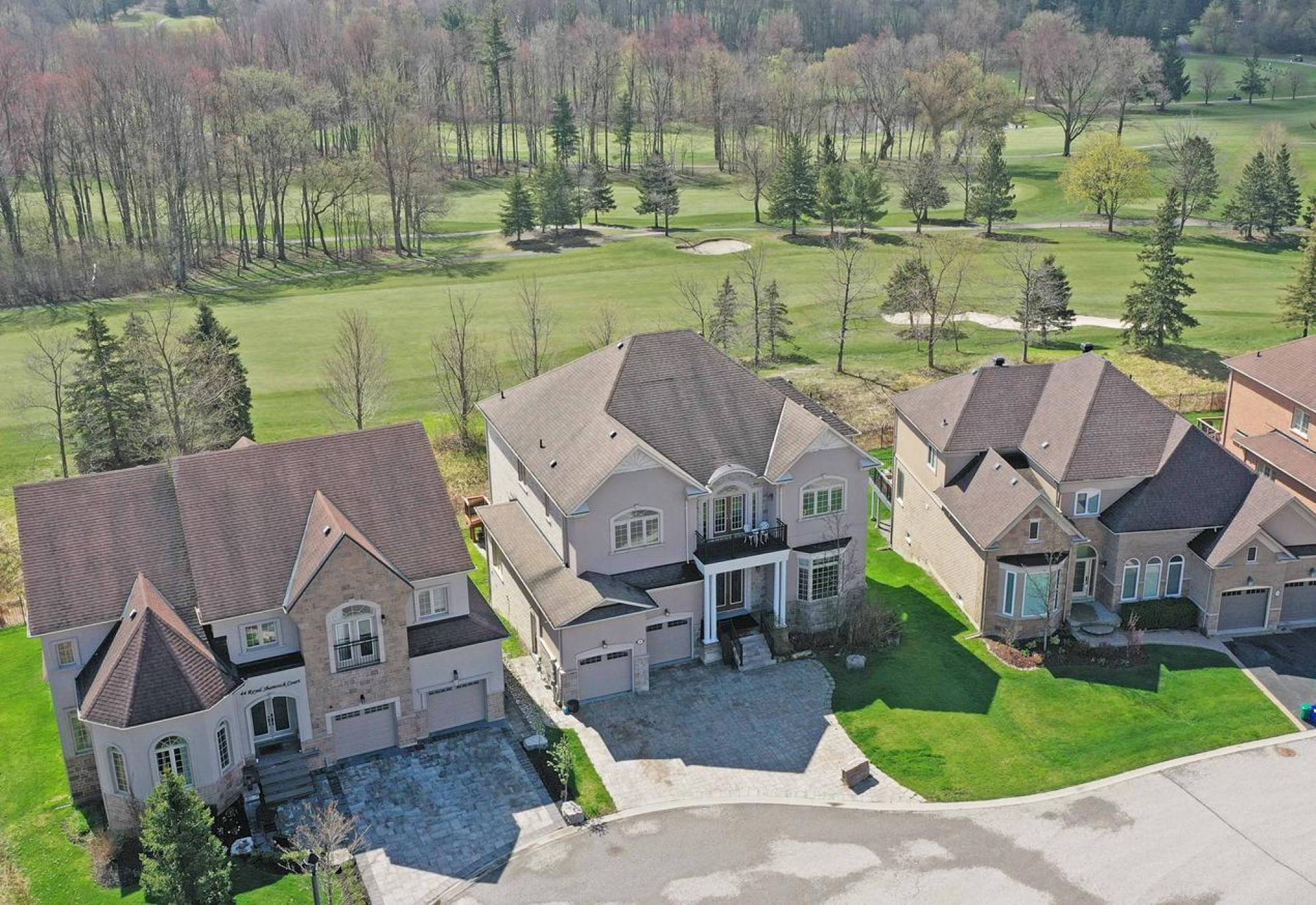40 Royal Shamrock Court, Stouffville