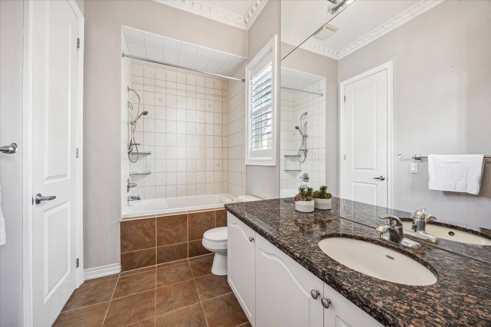 40 Royal Shamrock Court, Stouffville