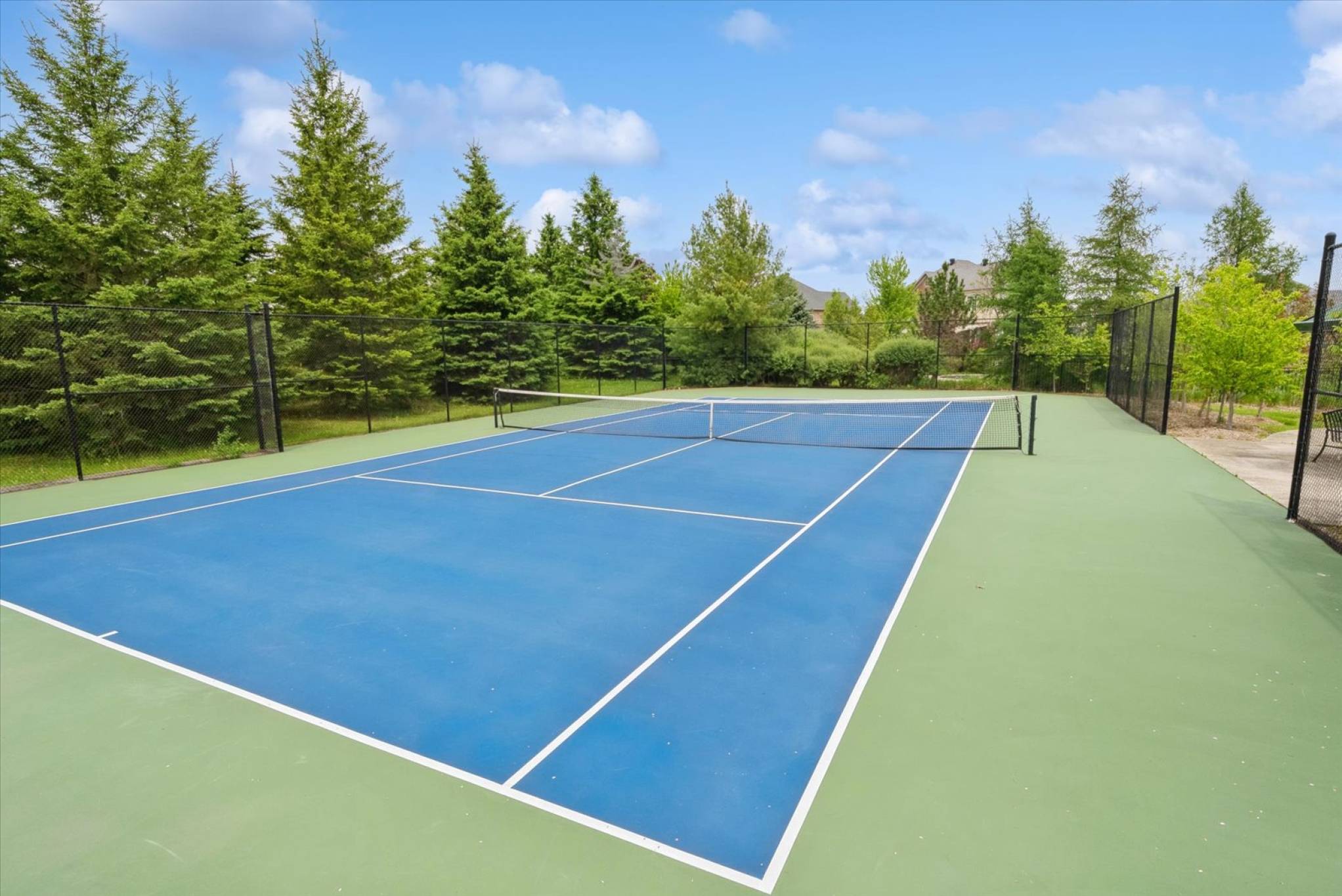 40 Royal Shamrock Court, Stouffville