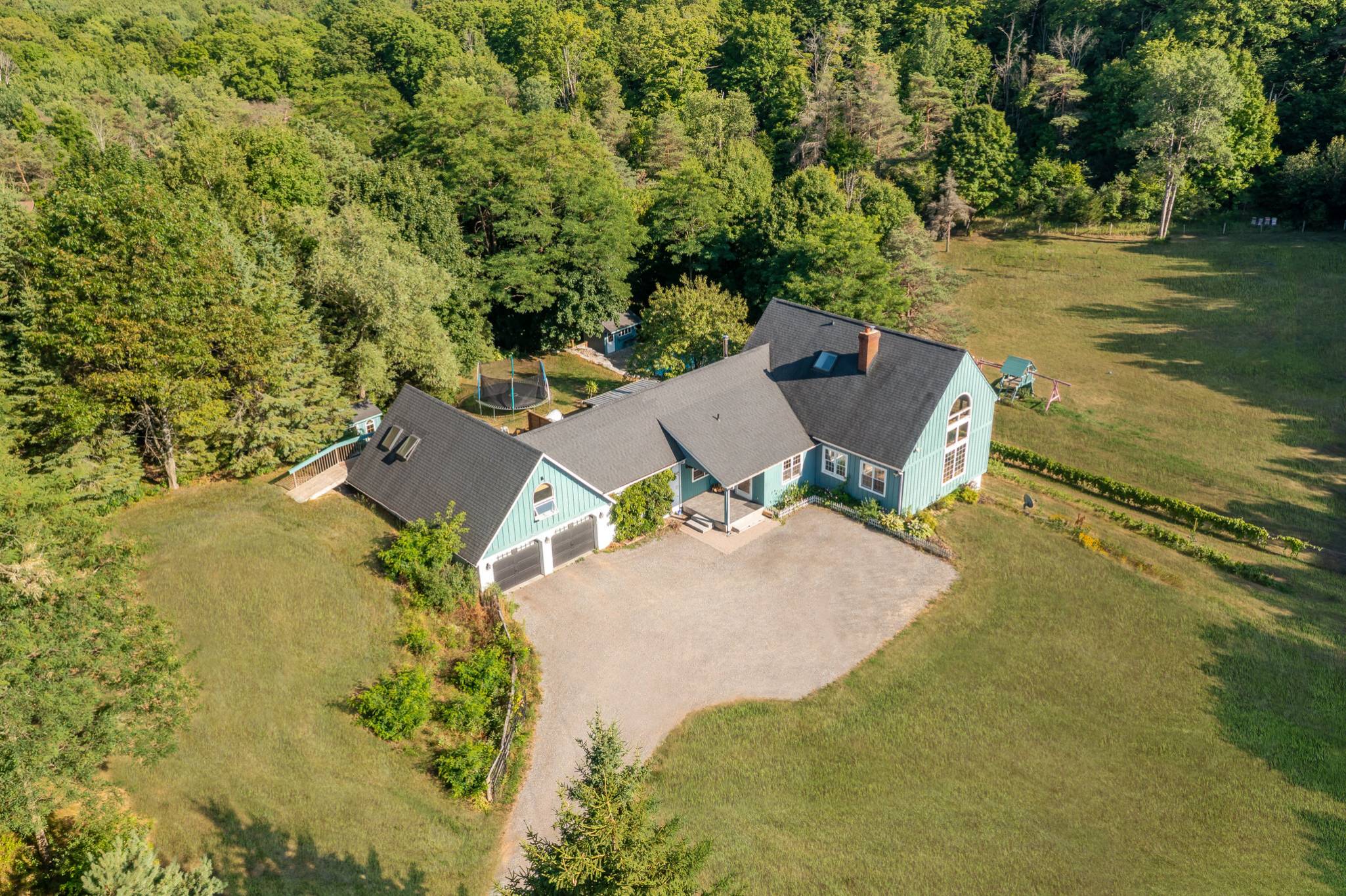 4661 Davis Drive, Stouffville