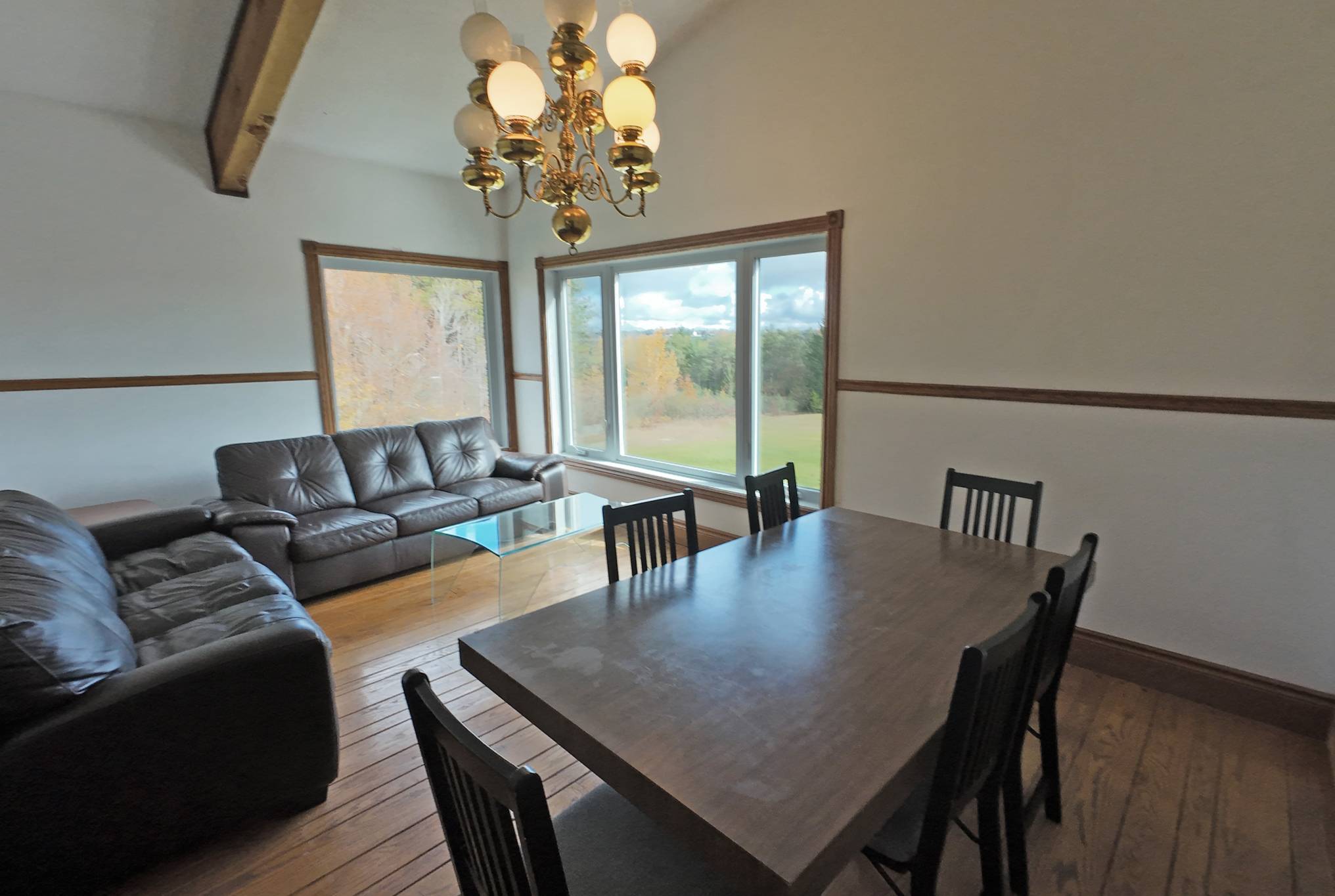 729 Fowlers Rd, Uxbridge 