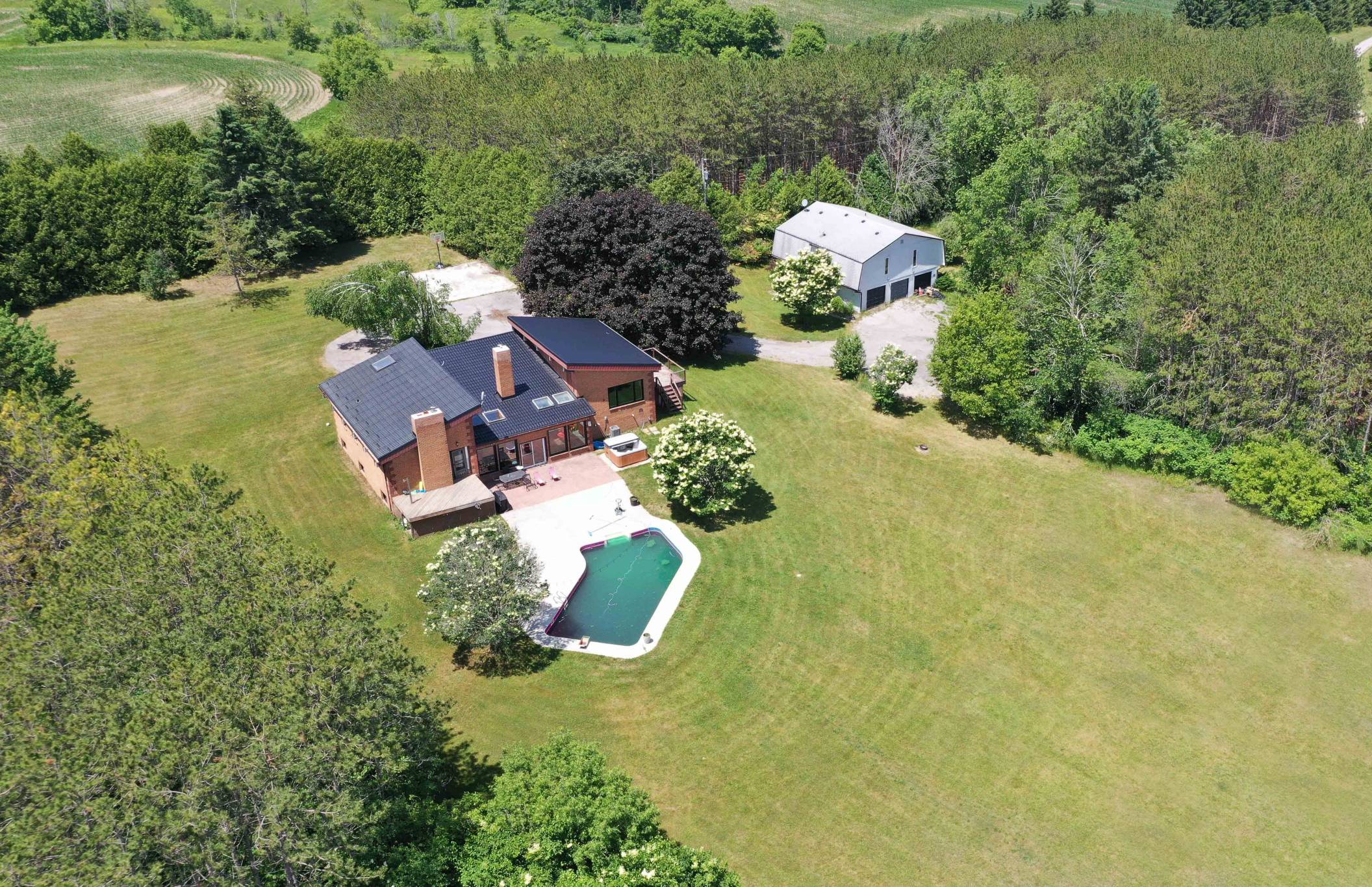 729 Fowlers Rd, Uxbridge 