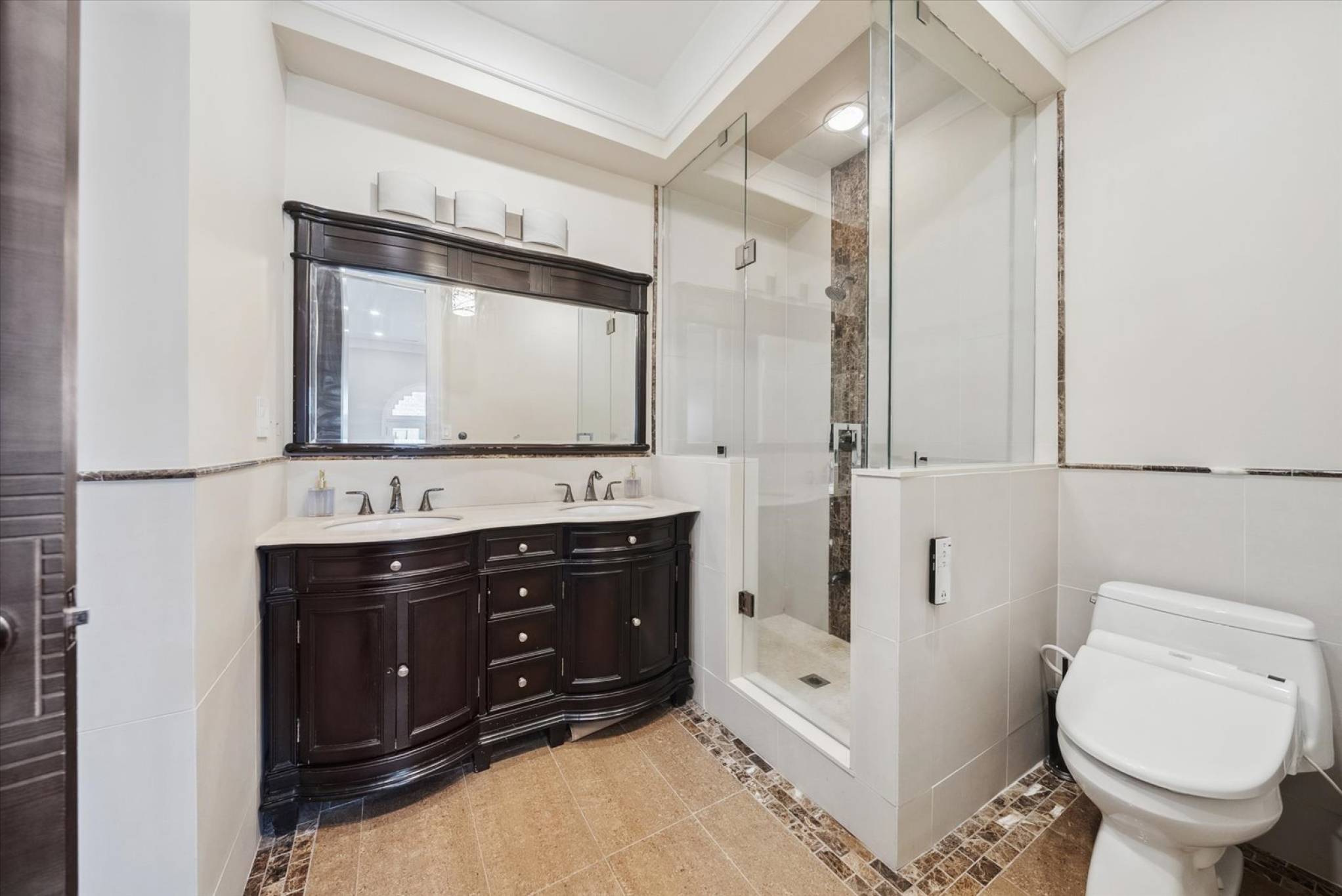 9 Raeview Dr, Stouffville