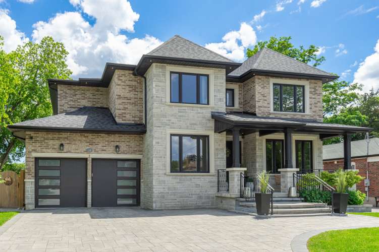 106 Maytree Avenue, Stouffville