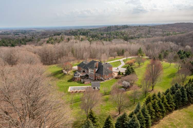 1681 Concession 7, Uxbridge